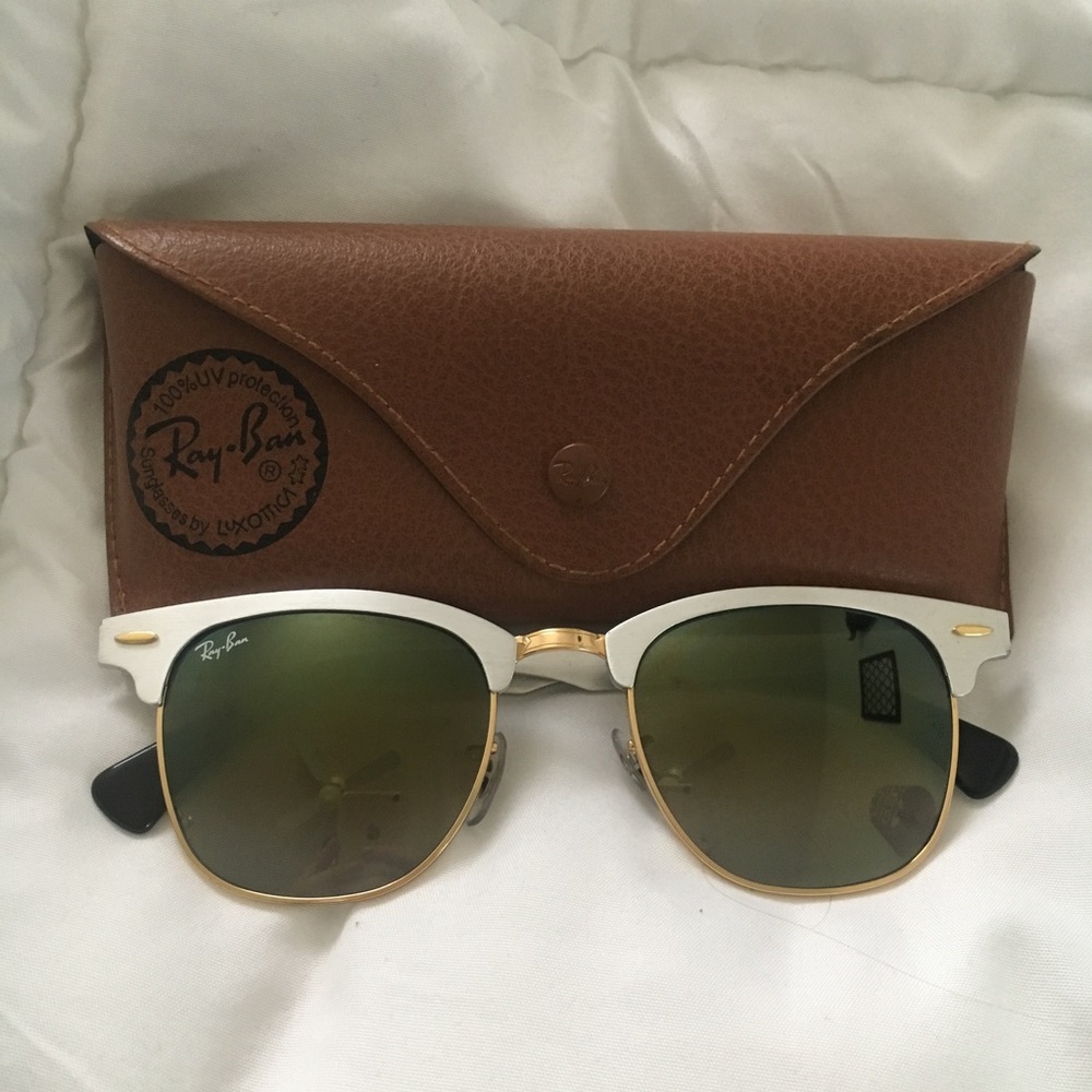 Club Master Ray Bans With Case
